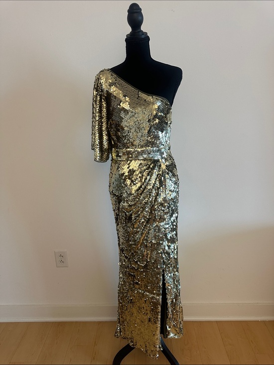Mac Duggal Dresses & Skirts - Mac Duggal Gold Sequin One-Shoulder Evening Gown